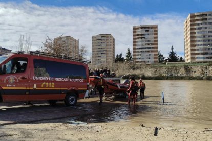 El río Pisuerga a su paso por la capital vallisoletana.