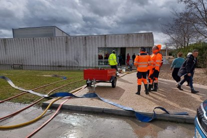 Inundación en una residencia de ancianos en Aldea Mayor (Valladolid)