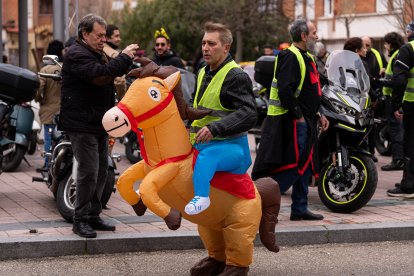 Desfile Motero de Carnaval.