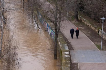 Crecida del rio Pisuerga