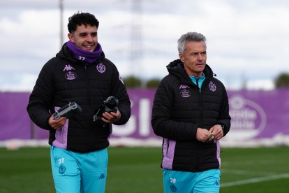 Primer entrenamiento del Real Valladolid con Fran Escribá al frente.