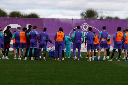 Primer entrenamiento del Real Valladolid con Fran Escribá al frente.