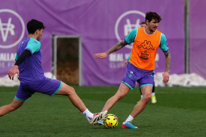 Primer entrenamiento del Real Valladolid con Fran Escribá al frente.
