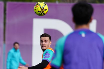 Primer entrenamiento del Real Valladolid con Fran Escribá al frente.