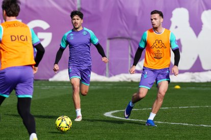 Primer entrenamiento del Real Valladolid con Fran Escribá al frente.