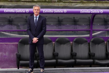 Presentación de Fran Escribá como nuevo entrenador del Real Valladolid.