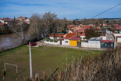 Calles afectadas por la crecida del río en Tudela de Duero. 