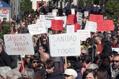 Manifestación en Valladolid por la Sanidad Pública.