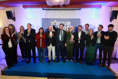 El candidato a la reelección a la Presidencia de la Junta de Castilla y León, Alfonso Fernández Mañueco, visita Benavente