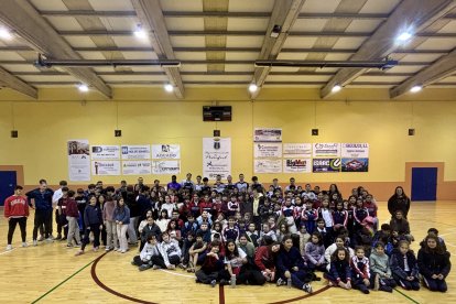 175 alumnos y alumnas de Peñafiel reciben la visita del CBCV.