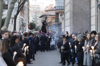 celebración del Vía Crucis Cuaresmal de la Cofradía Penitencial de la Sagrada Pasión de Cristo