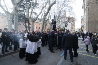 celebración del Vía Crucis Cuaresmal de la Cofradía Penitencial de la Sagrada Pasión de Cristo