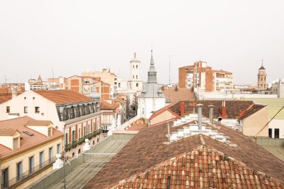 La panorámica de la ciudad desde del hotel Eurostars Valladolid 5 con la Catedral al fondo.