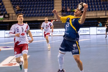 Imagen del BM Logroño La Rioja-Recoletas Atlético Valladolid.