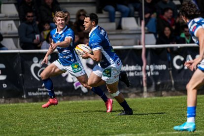 Una acción del partido entre VRAC y Huesitos La Vila.