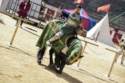 Espectáculo los 4 Reinos en la plaza de Toros