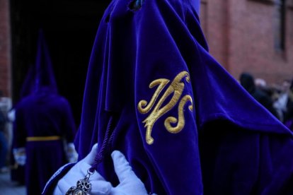 Un momento del Viacrucis procesional en el Miércoles Santo de la capital vallisoletana.