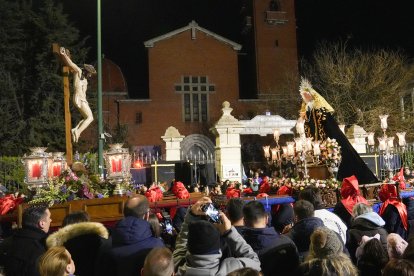 Vía Crucis de la Exaltación de la Cruz y Ntra. Sra. de los Dolores.