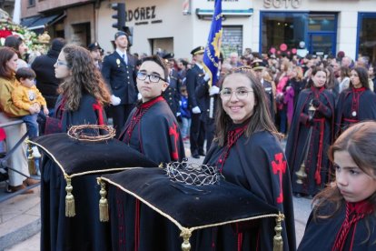 Procesión de Penitencia y Caridad en Jueves Santo