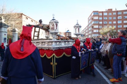 Procesión de la Exaltación de la Luz de Cristo en Valladolid.