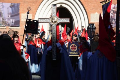 Procesión de la Exaltación de la Luz de Cristo en Valladolid.
