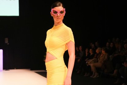 Un momento del desfile de moda en el Lava de Valladolid.