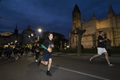 Carrera Nocturna Ríos de Luz 2026.