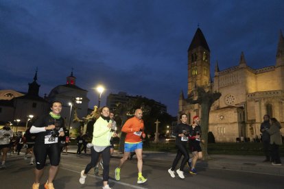 Carrera Nocturna Ríos de Luz 2026.