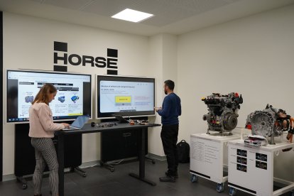 Ensayo con el nuevo motor híbrido HORSE H12 Concept