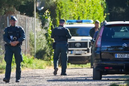 La Guardia Civil registra ya la antigua vivienda de Óscar en Traspinedo tras aparecer el zulo oculto.