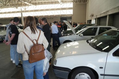 Renault expone en Retro Valladolid sus modelos clásicos tras 75 años en Valladolid