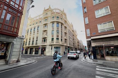 Calle López Gómez en la actualidad