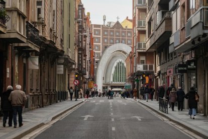 Calle López Gómez en la actualidad