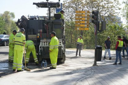 Obras en la calle Gloria Fuertes.