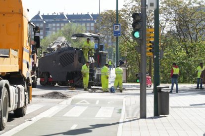 Obras en la calle Gloria Fuertes.