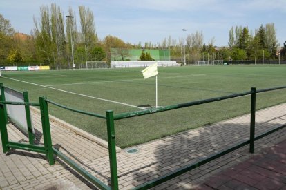 Campos del C.D. La Victoria en el Complejo Deportivo 'Luis Minguela'