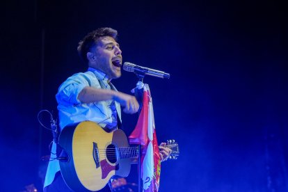 Concierto de Antonio José en la Plaza Mayor de Valladolid