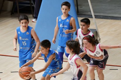 Fanatic Mini 2026 en el Polideportivo Piduerga.