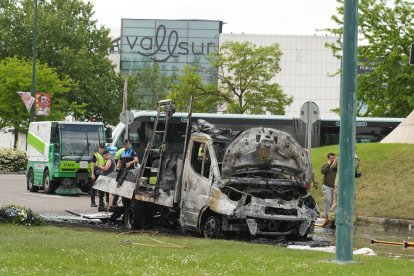 Incendio de un camión en en el paseo Zorrilla