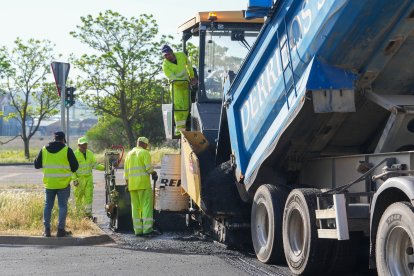 Cortes y obras en la VA-20.