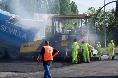 Cortes y obras en la VA-20.