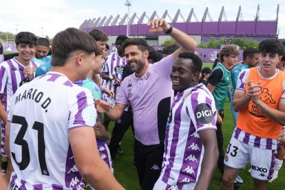 Celebración de la permanencia del Promesas.