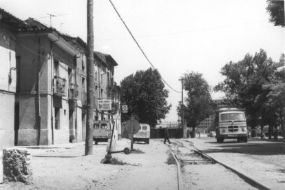 Accesos a la estación del San Bartolomé desde la Avenida de Gijón en 1969.
