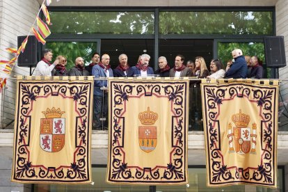 La Peña Los Torreznos invita a disfrutar y reencontrarse durante el Pregón que inicia las fiestas de San Juan en Arroyo.