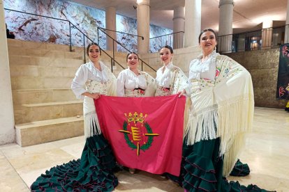 Bailarinas de la Escuela de Danza Castilla