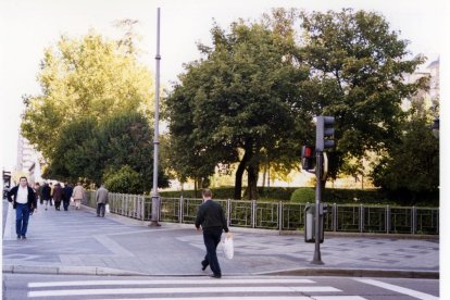 Plaza Poniente en el año 2000