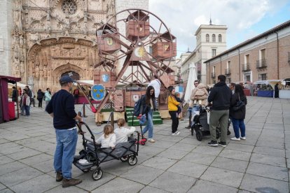 Valladolid. Mercado Castellano en la plaza de San Pablo.