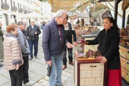 Valladolid. Mercado Castellano en la plaza de San Pablo.