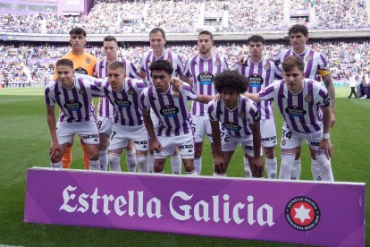 Imágenes que valen una permanencia en en Real Valladolid-Zaragoza.