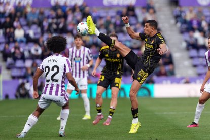 Imágenes que valen una permanencia en en Real Valladolid-Zaragoza.
